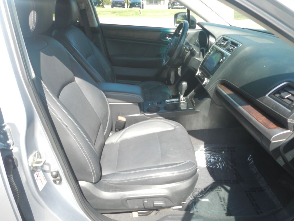 2018 Subaru Outback Image 18
