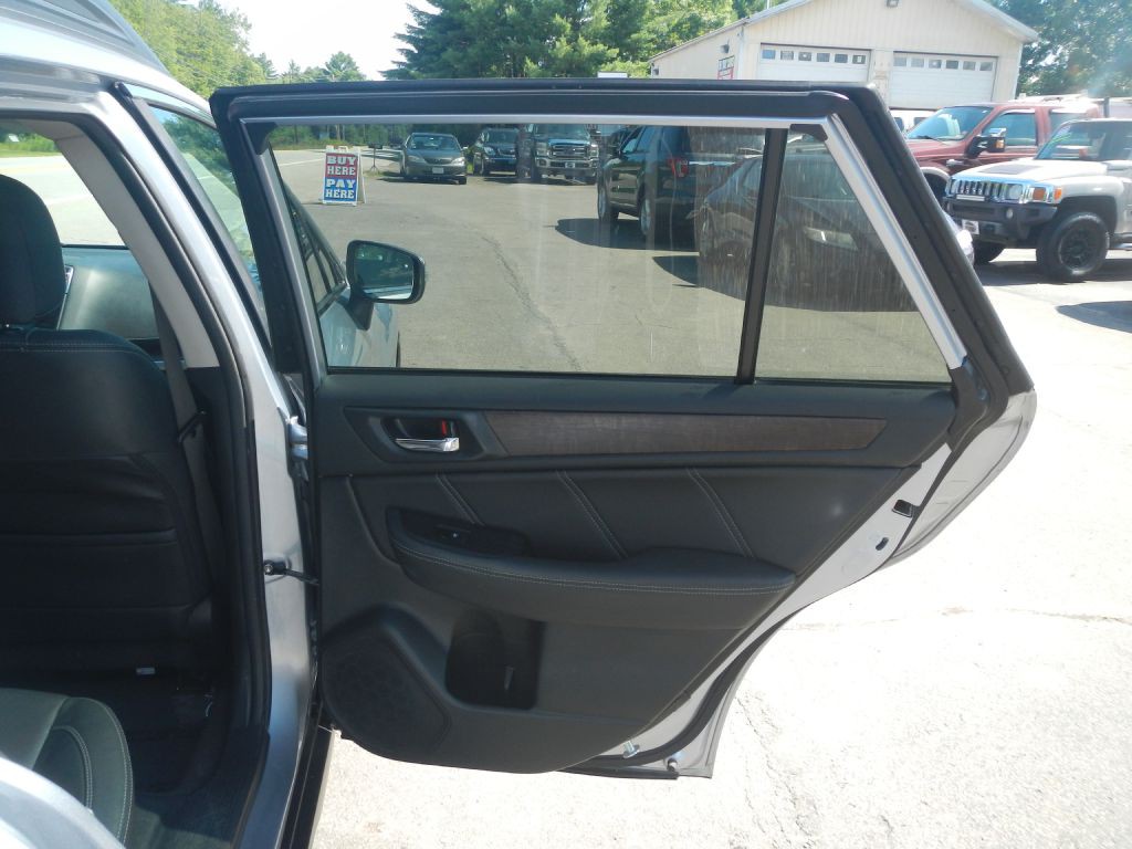 2018 Subaru Outback Image 25