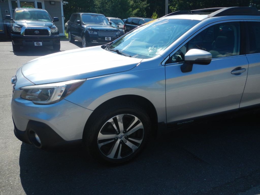 2018 Subaru Outback Image 38