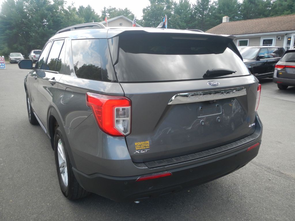2023 Ford Explorer Image 8
