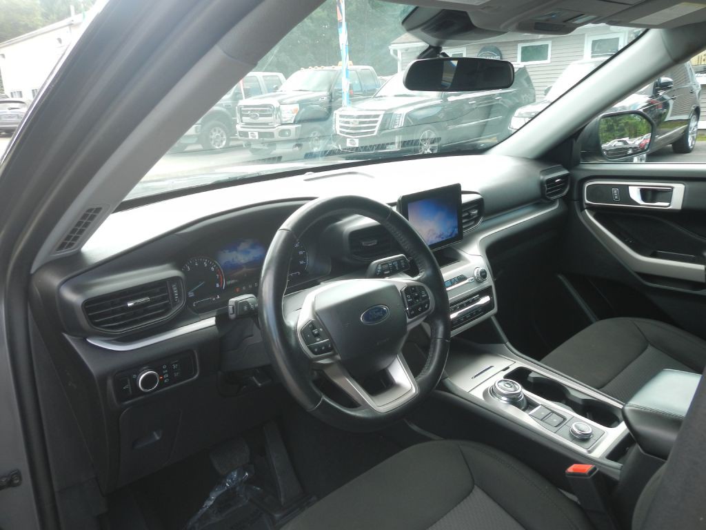 2023 Ford Explorer Image 12