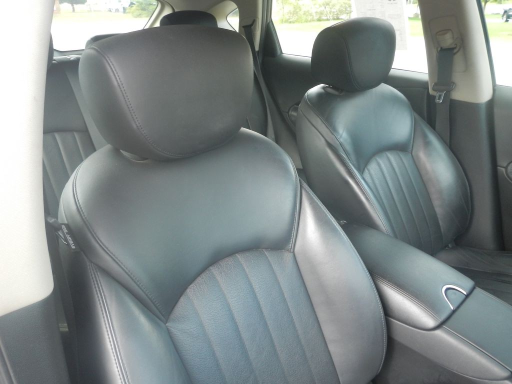 2016 INFINITI QX50 Image 3
