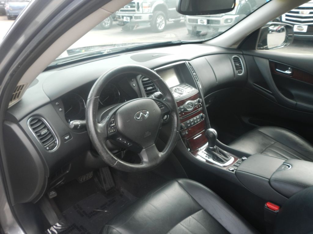 2016 INFINITI QX50 Image 10