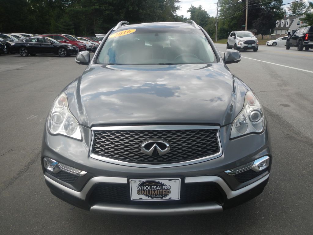 2016 INFINITI QX50 Image 11
