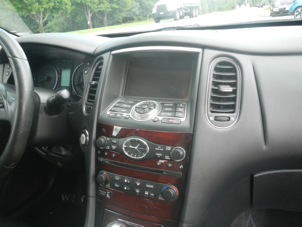 2016 INFINITI QX50 Image 21