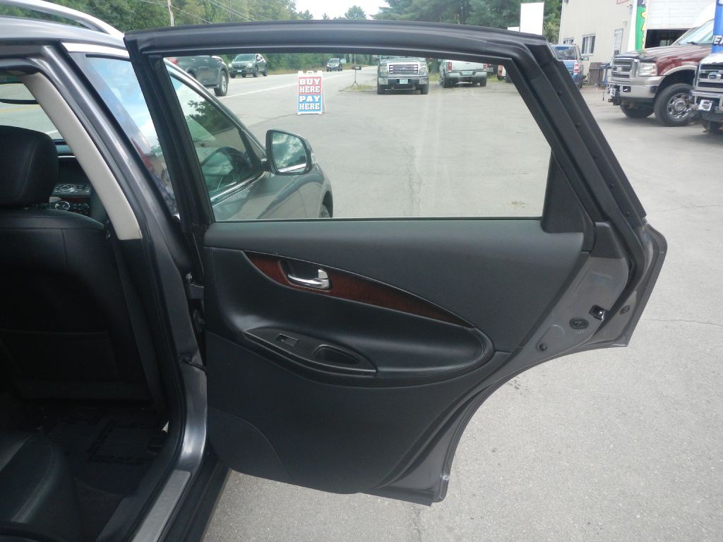 2016 INFINITI QX50 Image 25
