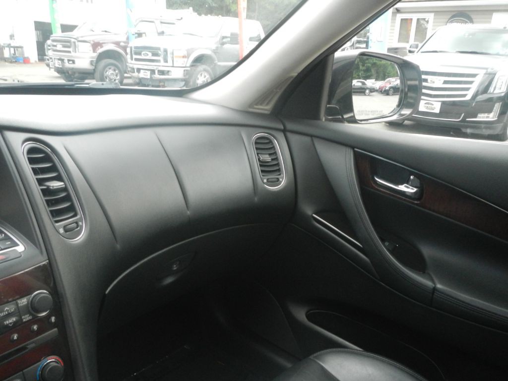 2016 INFINITI QX50 Image 52