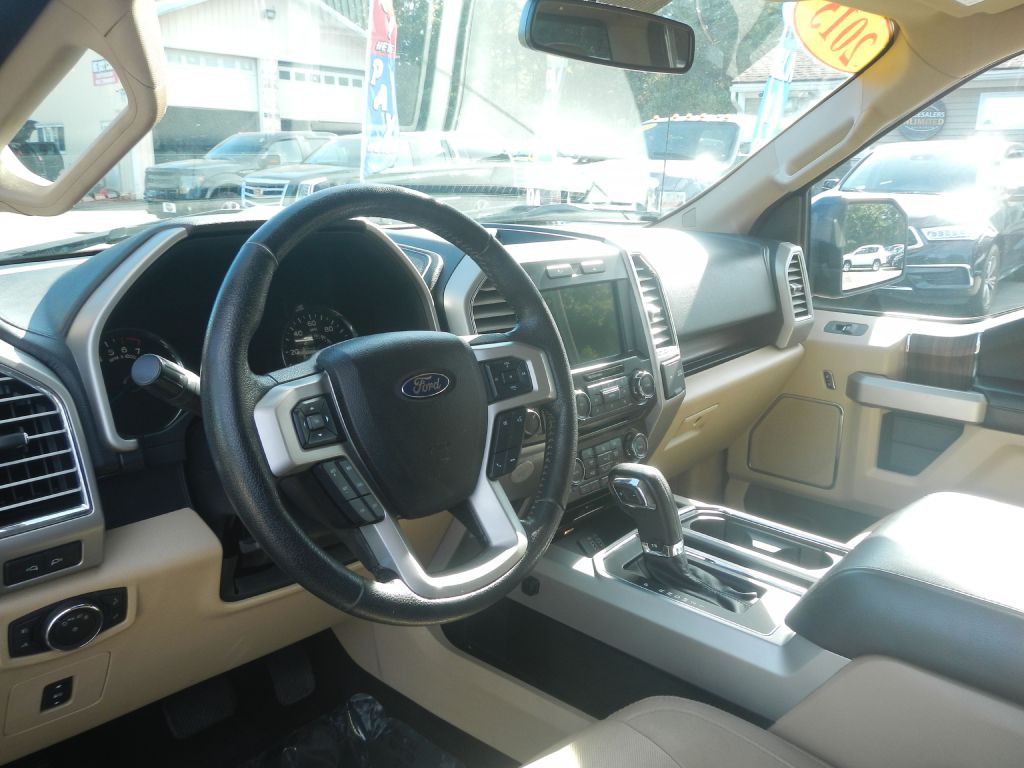 2015 Ford F-150 Image 10