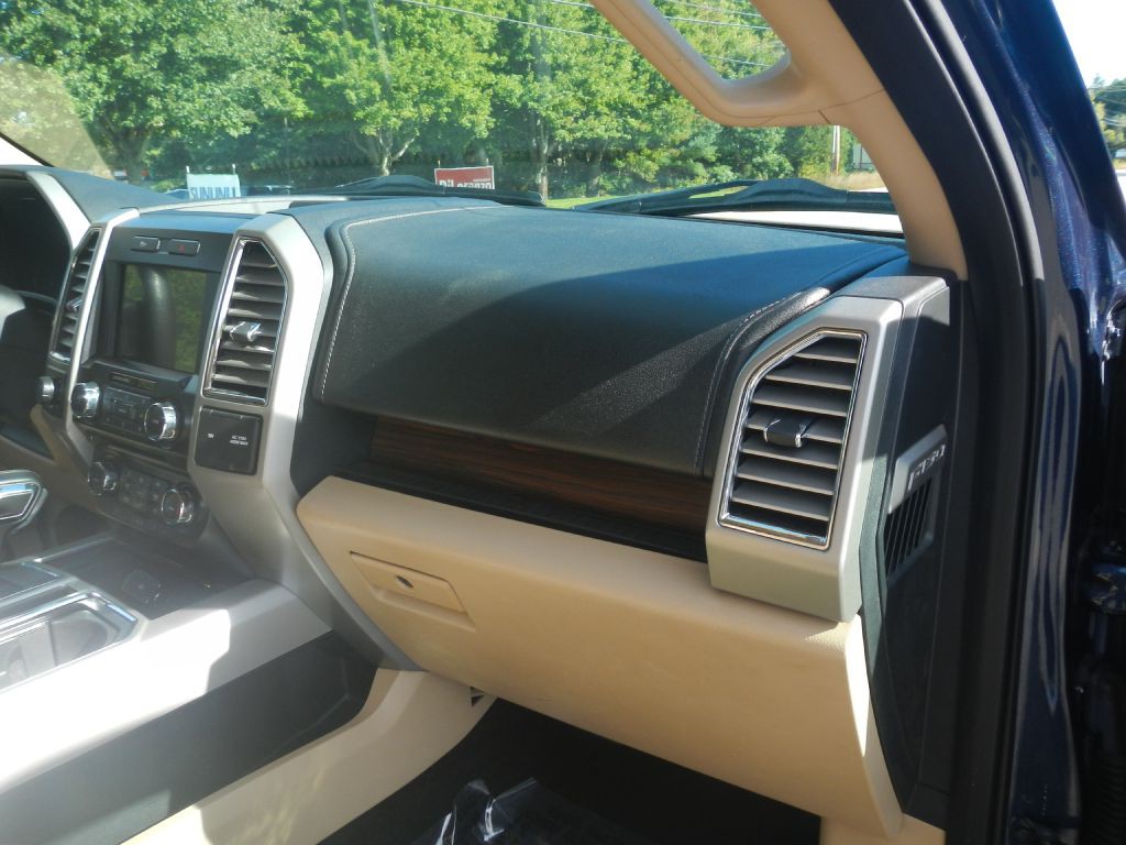2015 Ford F-150 Image 22