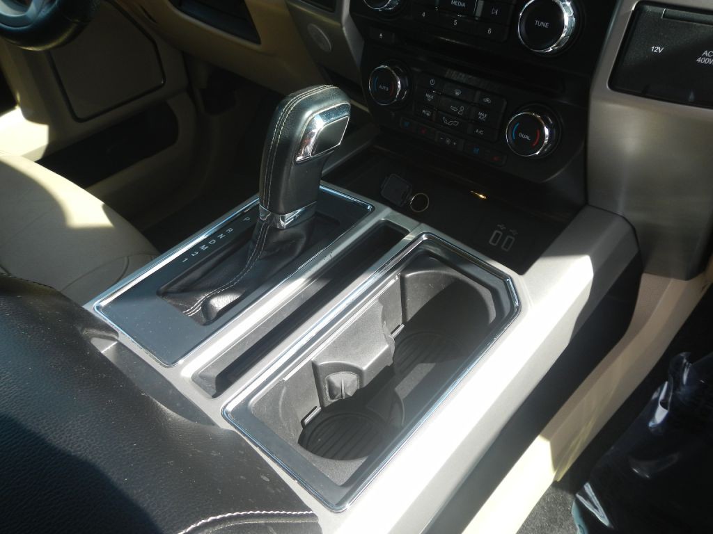 2015 Ford F-150 Image 26