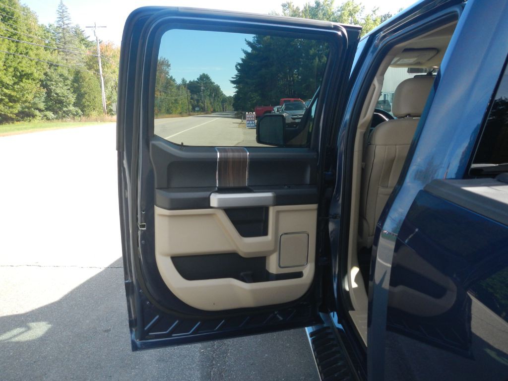 2015 Ford F-150 Image 40