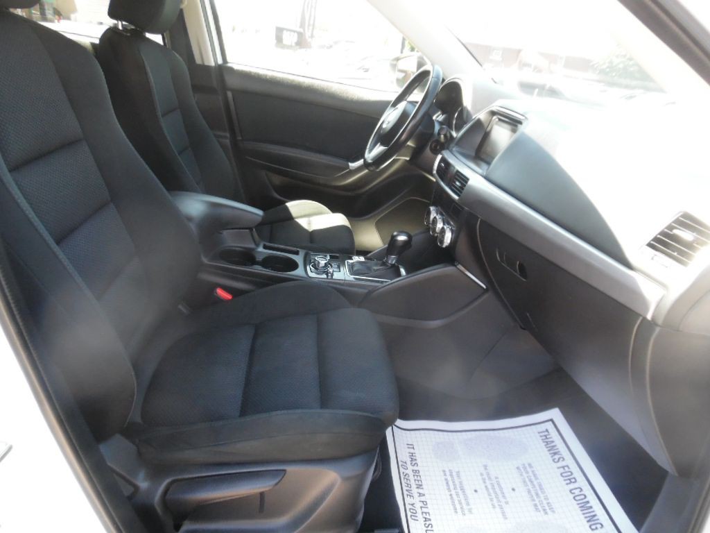 2016 Mazda CX-5 Image 12
