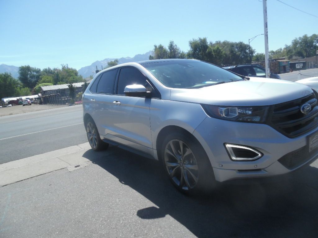 2017 Ford Edge Image 4