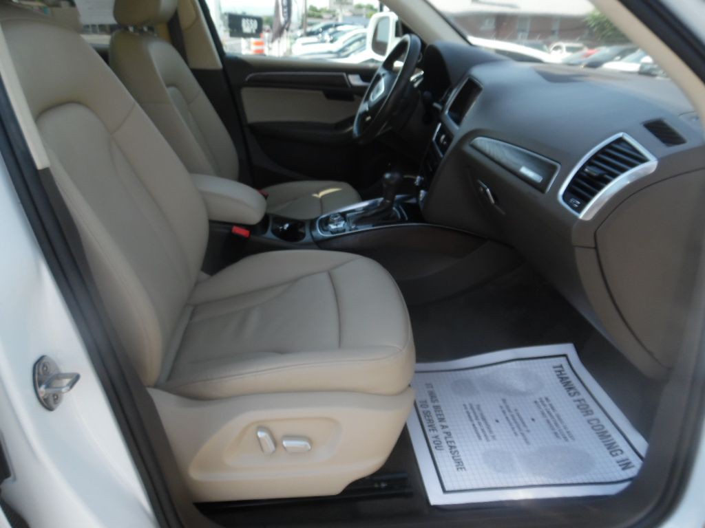 2016 Audi Q5 Image 12