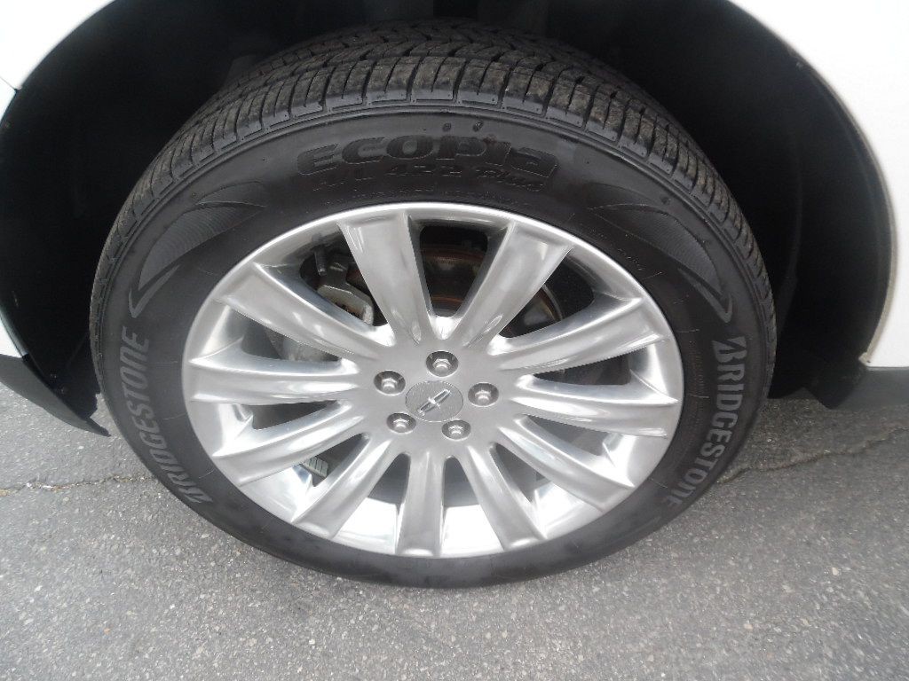 2012 Lincoln MKX Image 22