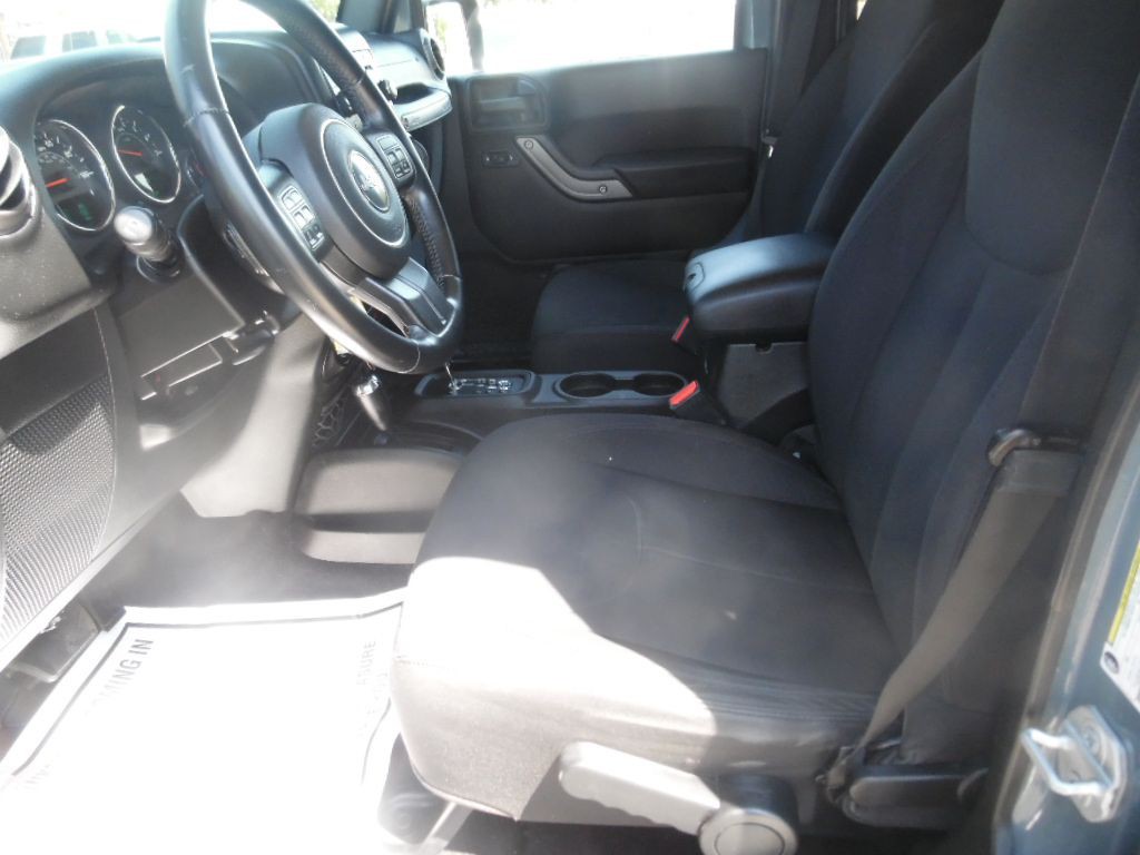 2015 Jeep Wrangler Unlimited Image 7