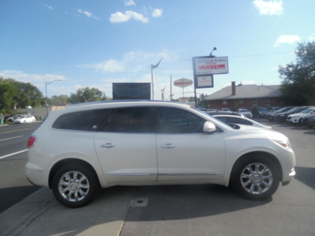 2015 Buick Enclave Image 1