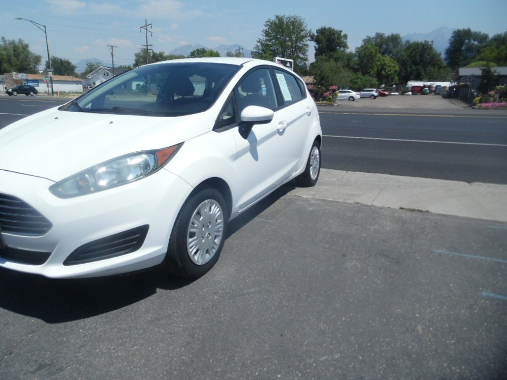 2017 Ford Fiesta Image 5