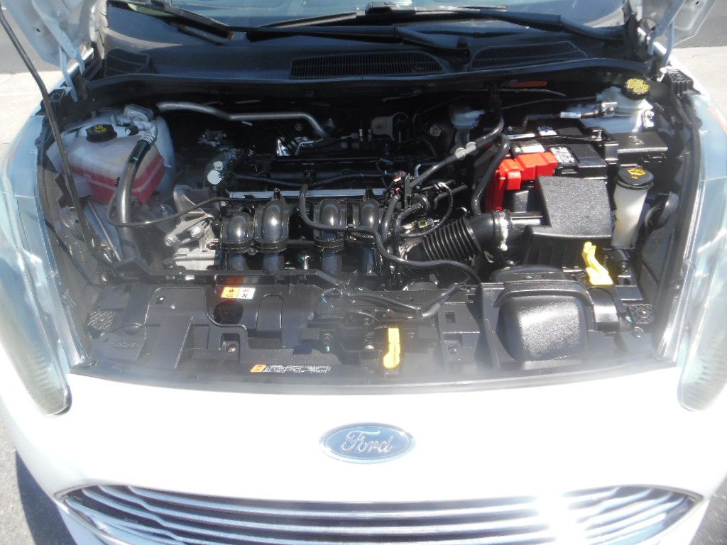 2017 Ford Fiesta Image 20