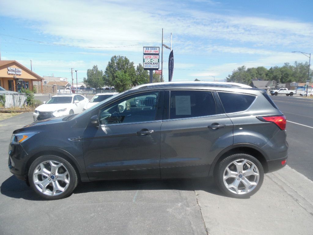 2019 Ford Escape Image 2