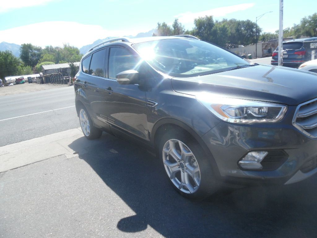 2019 Ford Escape Image 4