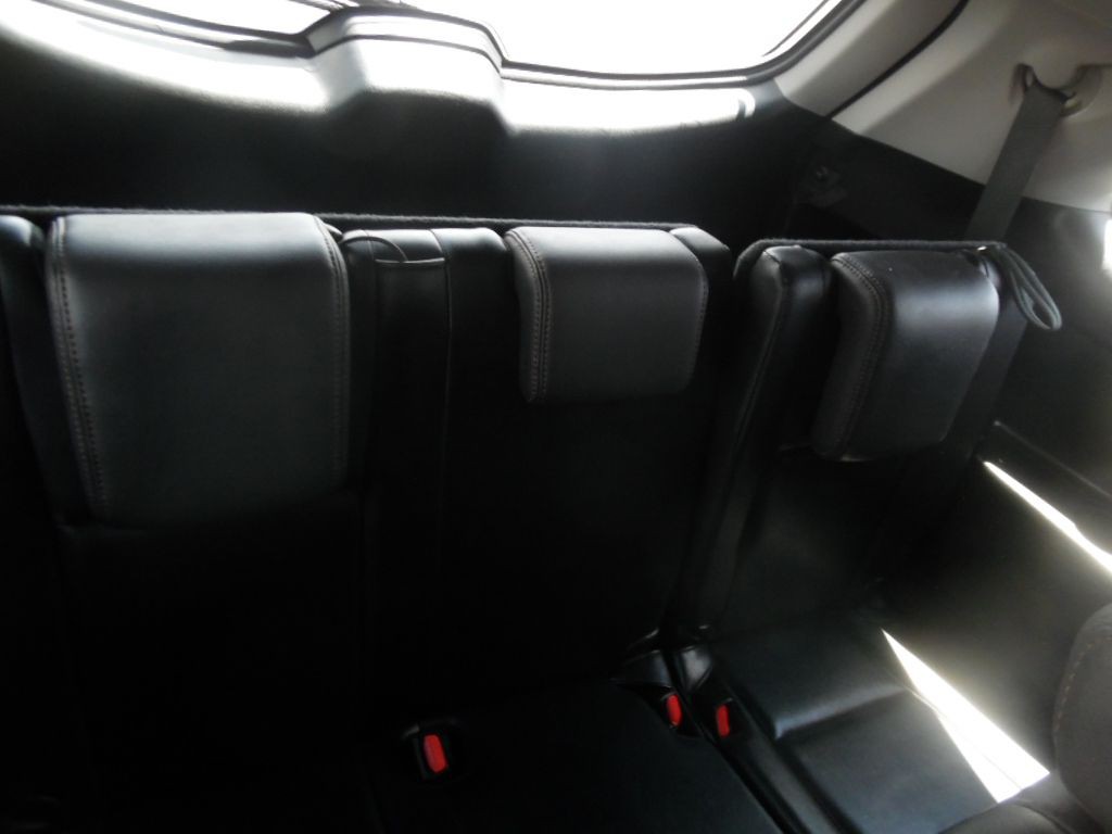 2014 Toyota Highlander Image 16