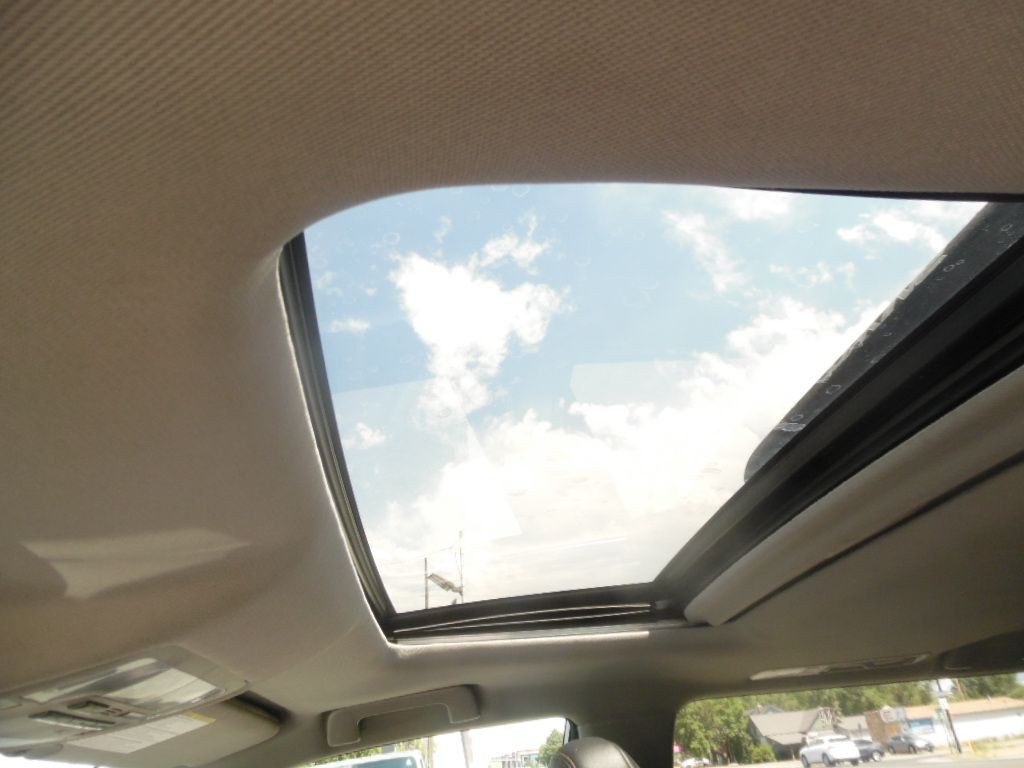 2014 Toyota Highlander Image 21