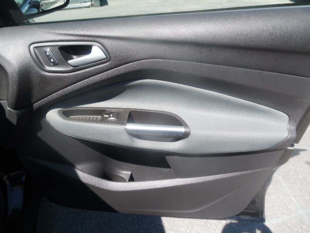 2013 Ford Escape Image 13