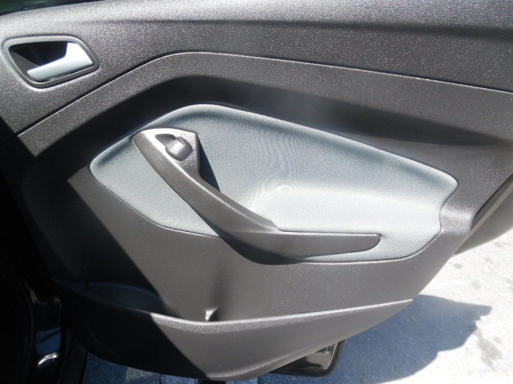 2013 Ford Escape Image 15