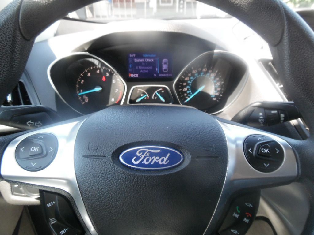 2013 Ford Escape Image 16