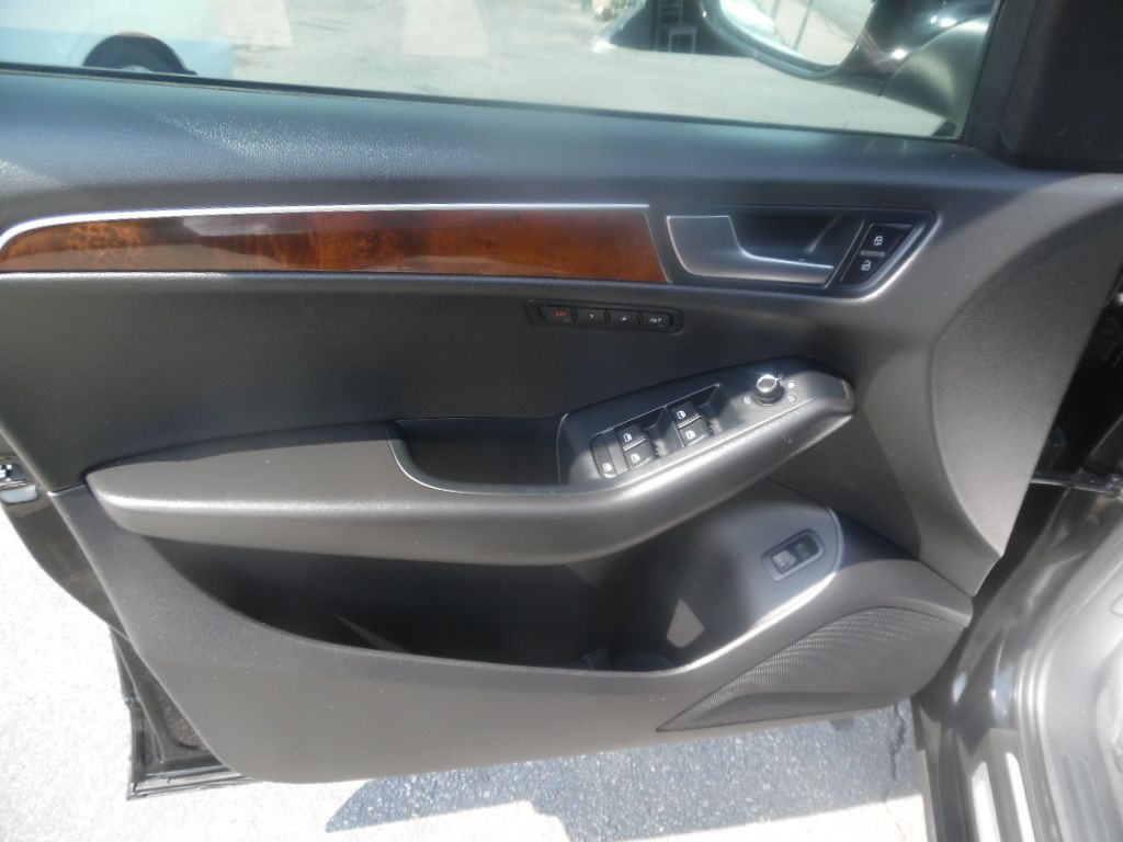2011 Audi Q5 Image 8