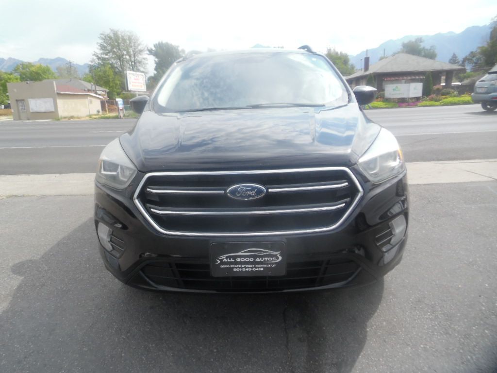 2019 Ford Escape Image 3