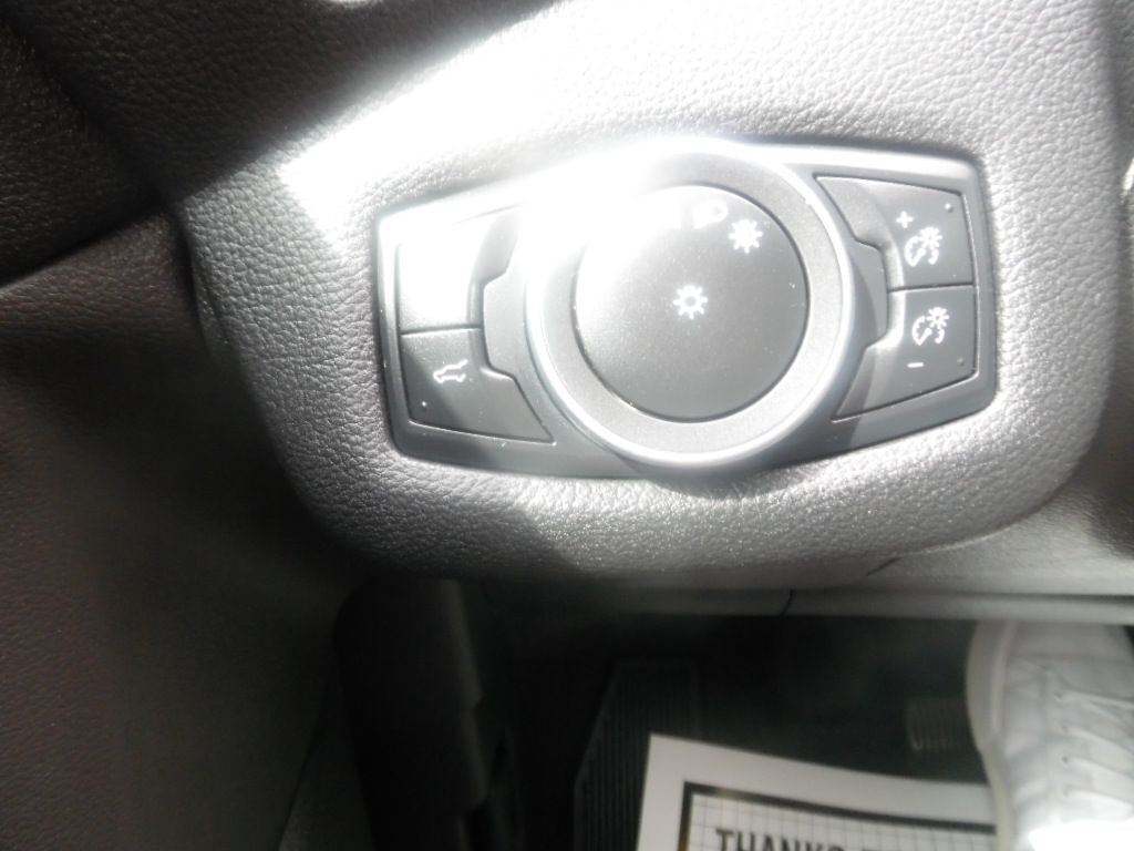 2019 Ford Escape Image 18