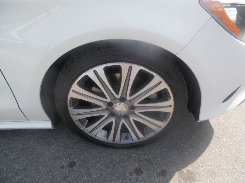 2018 Mercedes-Benz CLA-Class Image 19