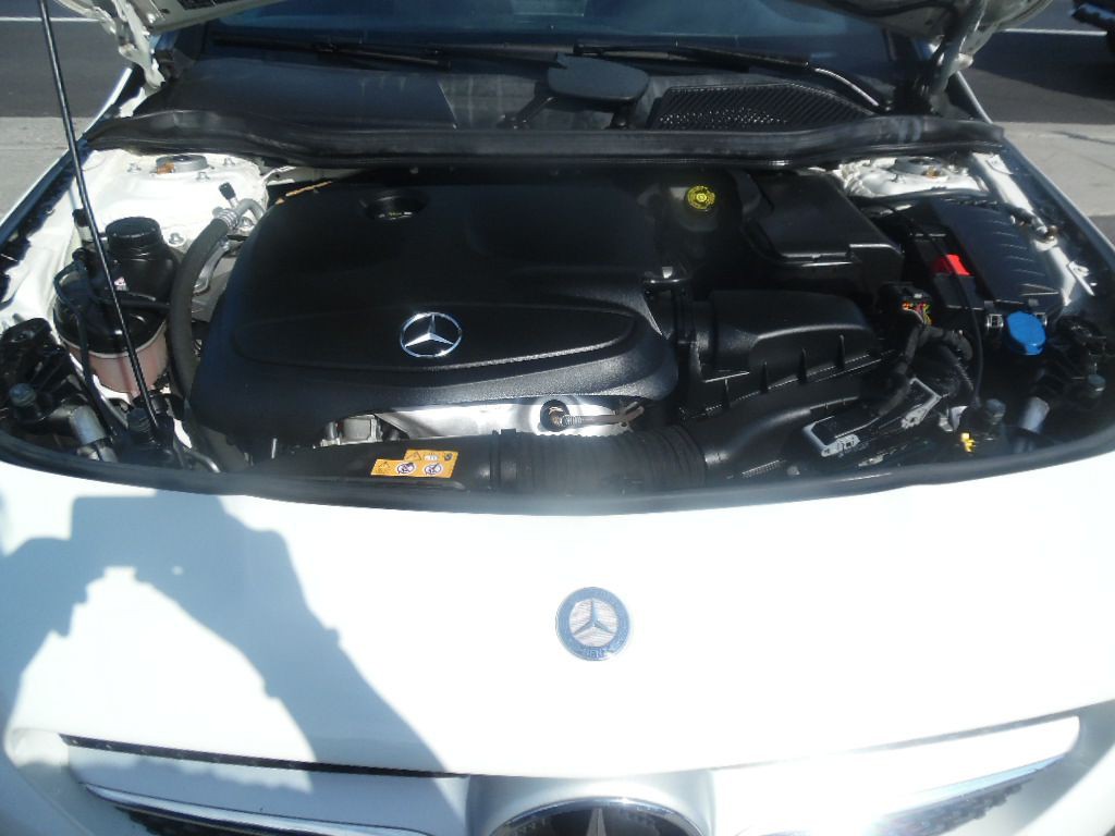 2018 Mercedes-Benz CLA-Class Image 20