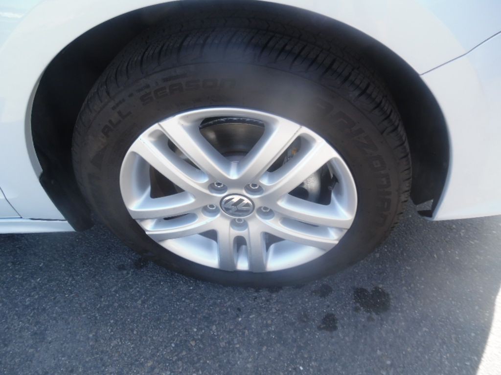 2017 Volkswagen Jetta Image 18