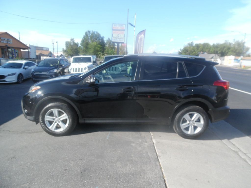 2013 Toyota Rav4 Image 2