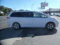 Image for 2012 Toyota Sienna LE ID: 6875923
