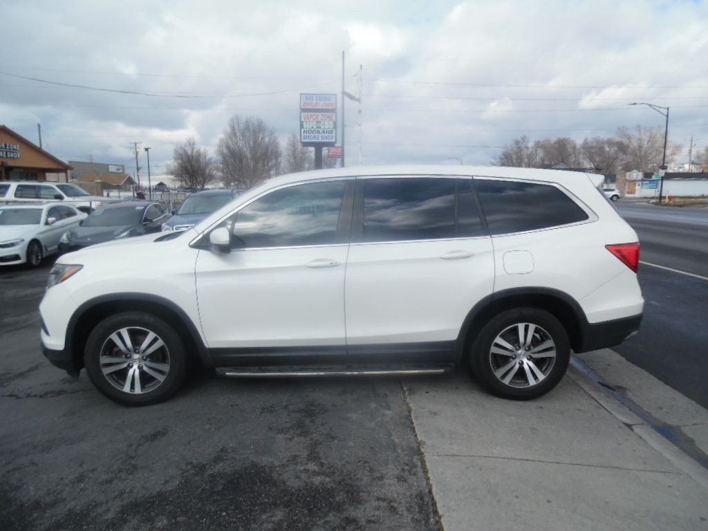 2018 Honda Pilot Image 2