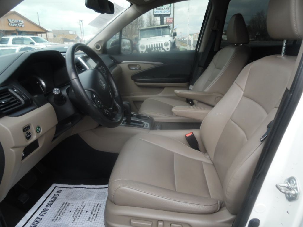 2018 Honda Pilot Image 7