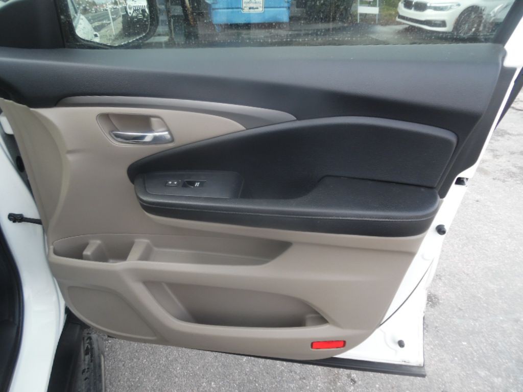 2018 Honda Pilot Image 13