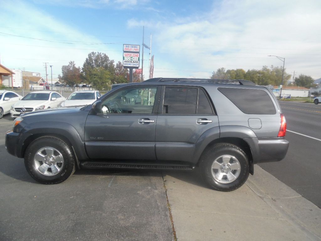 2008 Toyota 4Runner Image 2