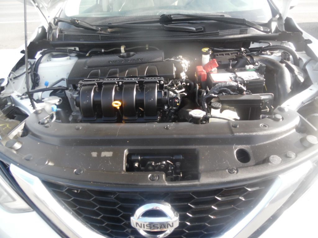 2016 Nissan Sentra Image 18