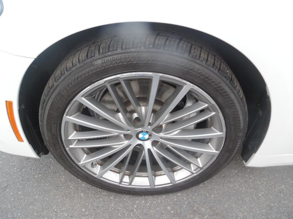 2018 BMW 5 Series Image 20