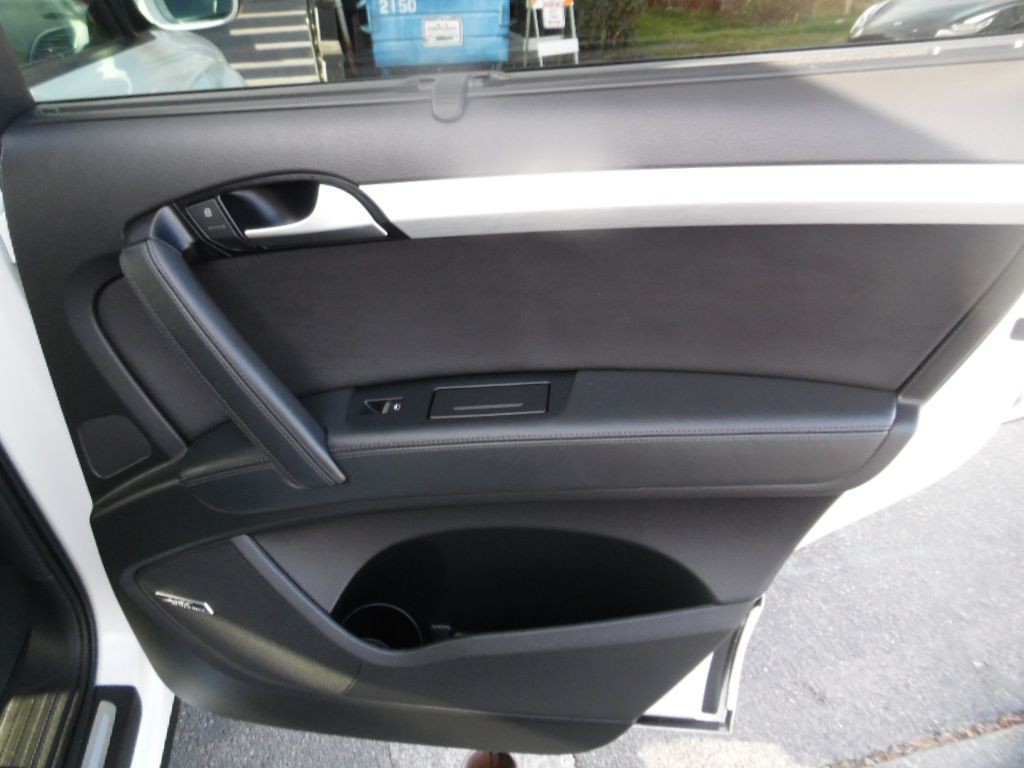 2015 Audi Q7 Image 15