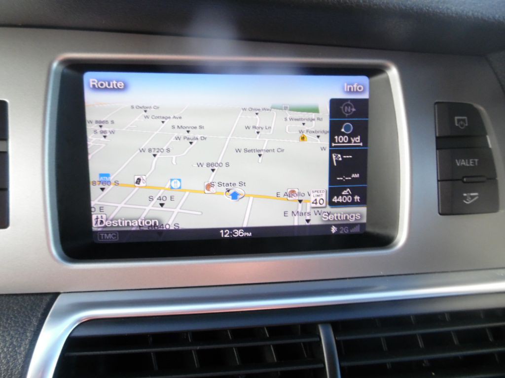 2015 Audi Q7 Image 17