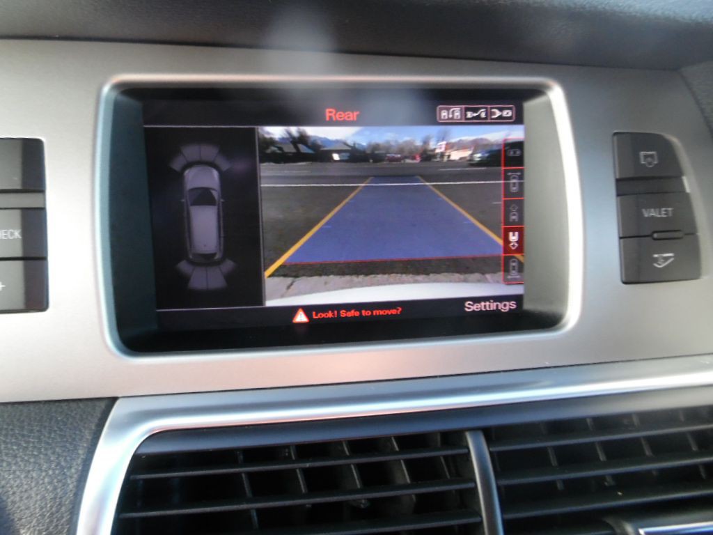 2015 Audi Q7 Image 18