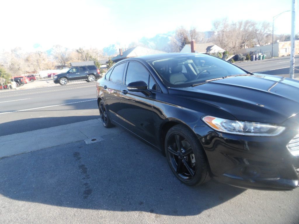 2016 Ford Fusion Image 4