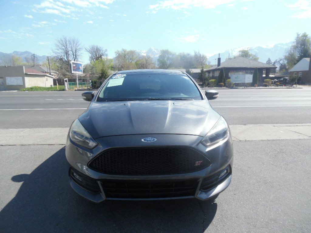 2018 Ford Focus Image 3