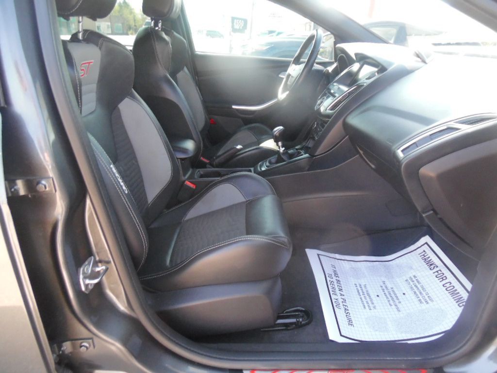 2018 Ford Focus Image 9
